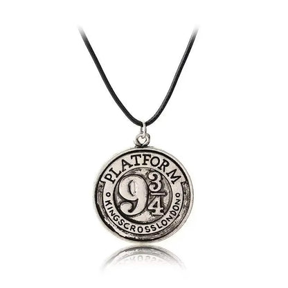 Harries Potters Movie Peripherals Necklace Retro Snitch Deathly Hallows 943Resurrection Copper Coin Jewelry Accessories Gifts